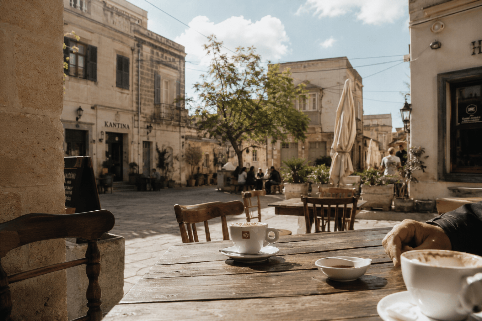 Best Cafés & Coffee Shops in Gozo